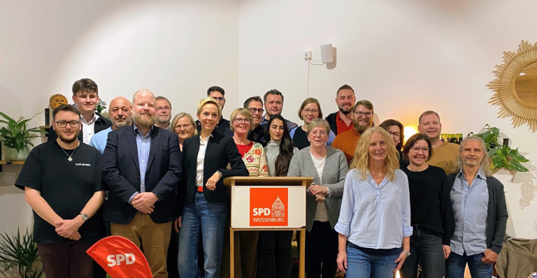 Die Kandidaten für den Stadtrat. Eine diverse Gruppe von Menschen